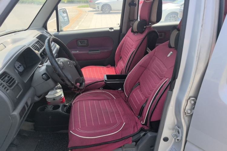 Used Suzuki Wagon R 2013 Venture Edition 1.0L Manual - Practical Model 3 Left Front Seat