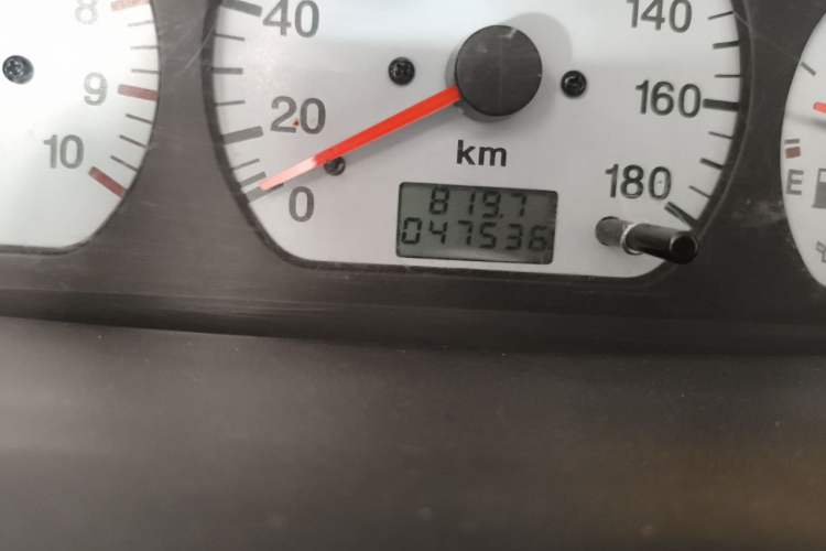 Used Suzuki Wagon R 2013 Venture Edition 1.0L Manual - Practical Model 3 Odometer Close Up