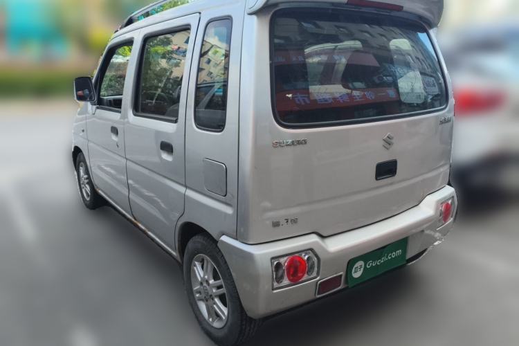 Used Suzuki Wagon R 2013 Venture Edition 1.0L Manual Economy Model Rear Left 45 Deg