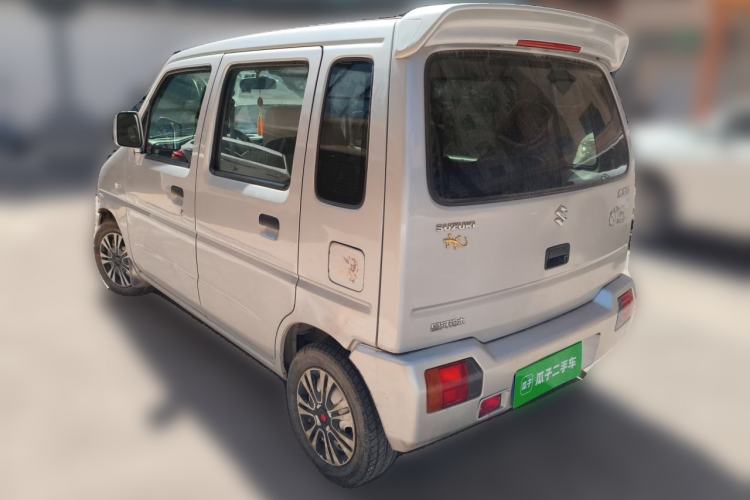 Used Suzuki Wagon R 2013 Venture Edition 1.0L Manual - Practical Model 3 Rear Left 45 Deg