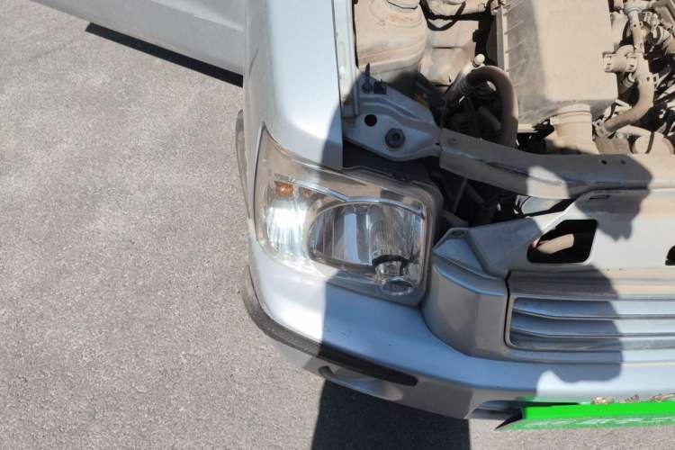 Used Suzuki Wagon R 2013 Venture Edition 1.0L Manual - Practical Model 3 Right Front Headlight