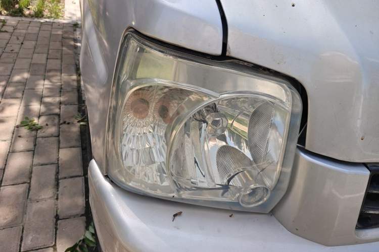 Used Suzuki Wagon R 2013 Venture Edition 1.0L Manual - Practical Model 3 Right Front Headlight