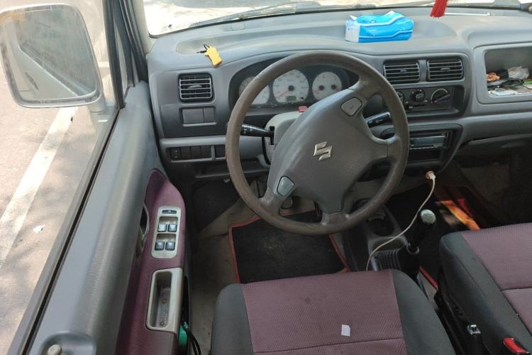 Used Suzuki Wagon R 2013 Venture Edition 1.0L Manual - Practical Model 3 Steering Wheel