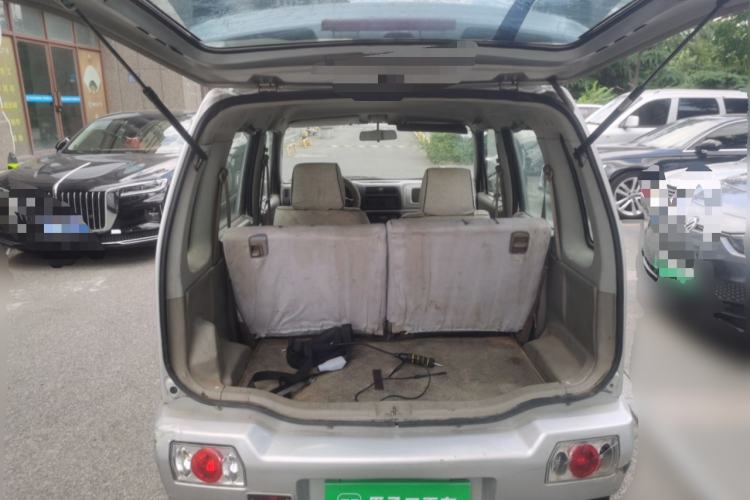 Used Suzuki Wagon R 2013 All-Around Edition 1.4L Manual Practical Model Trunk