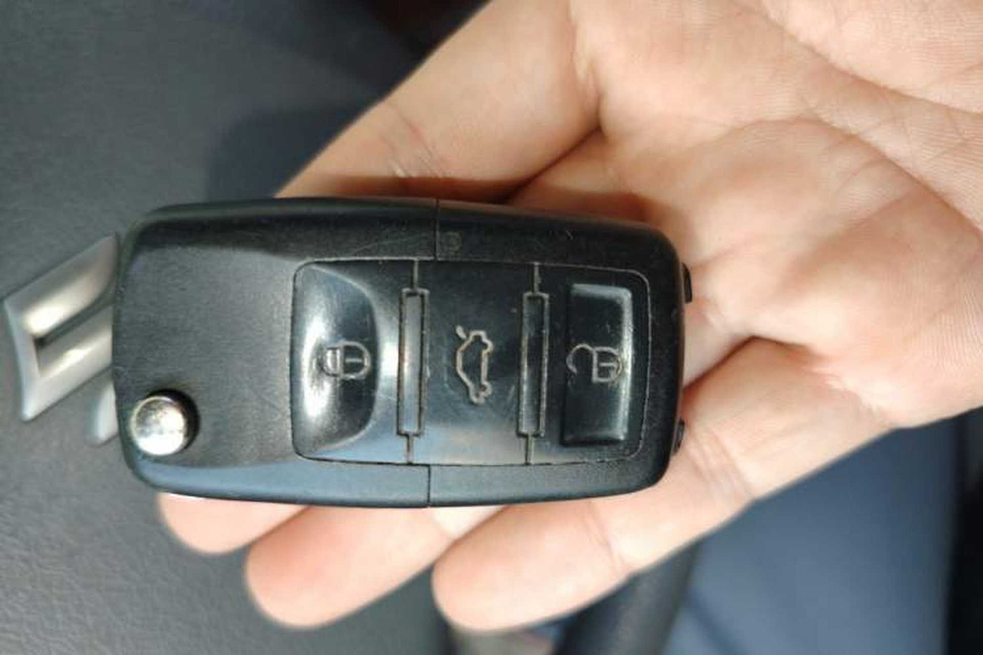 Used Suzuki Wagon R 2013 Venture Edition 1.0L Manual - Practical Model 3 Vehicle Key