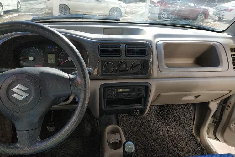 Used Suzuki Wagon R 2013 Venture Edition 1.0L Manual Economy Model Audio And AC Panel