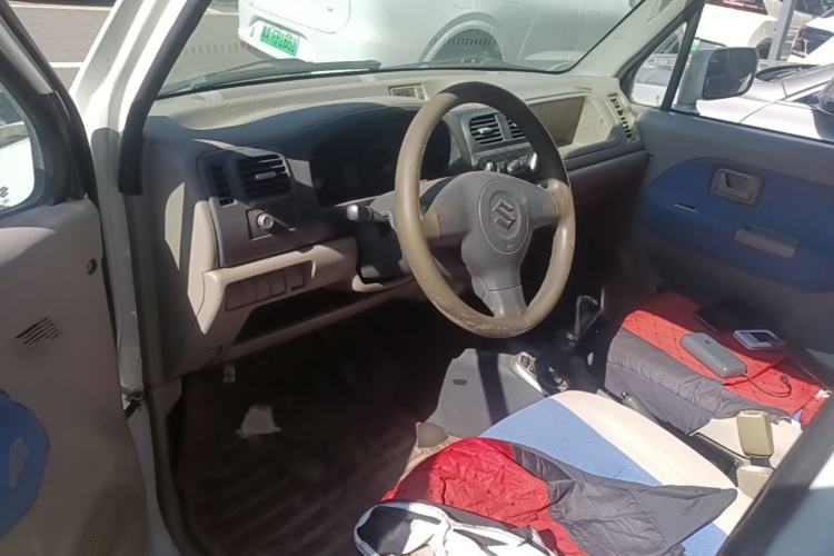 Used Suzuki Wagon R 2013 All-New Upgraded Version 1.4L Manual Standard Model 1 Center Console