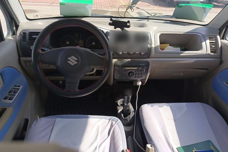 Used Suzuki Wagon R 2013 All-New Upgraded Version 1.4L Manual Standard Model 1 Center Console