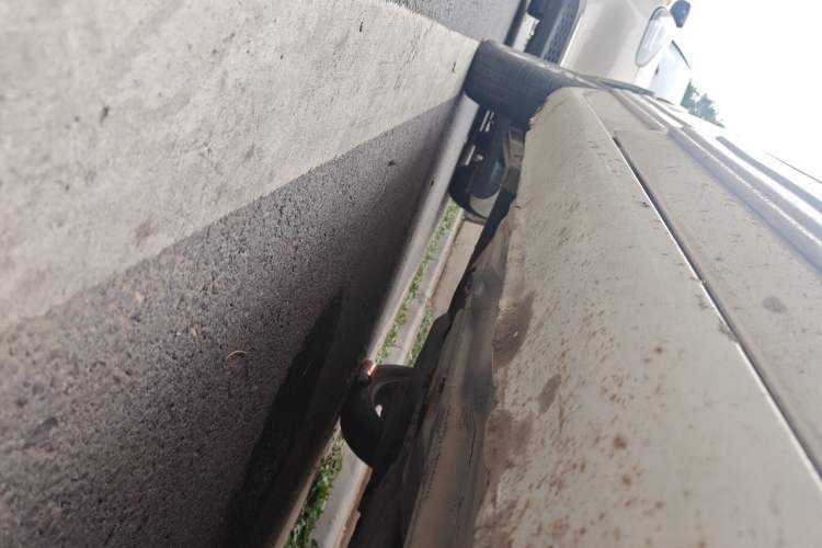 Used Suzuki Wagon R 2013 All-New Upgraded Version 1.4L Manual Standard Model 1 Chassis Front Right