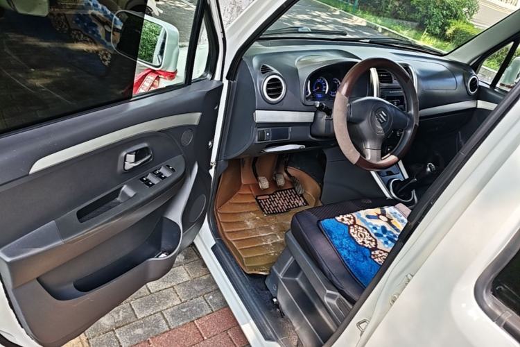 Used Suzuki Wagon R 2013 All-Around Edition 1.4L Manual Practical Model Driver Seat