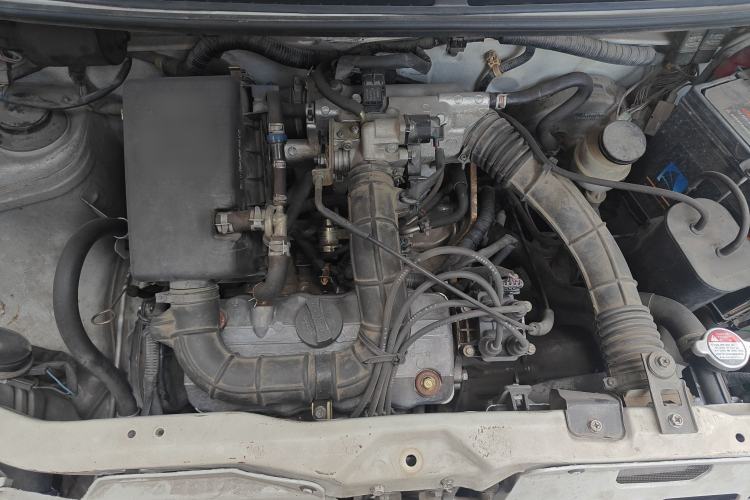 Used Suzuki Wagon R 2013 Venture Edition 1.0L Manual - Practical Model 3 Engine Bay
