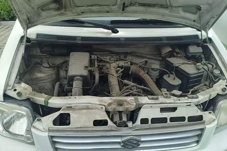 Used Suzuki Wagon R 2013 Entrepreneur Edition 1.0L Manual Comfort Version Engine Bay