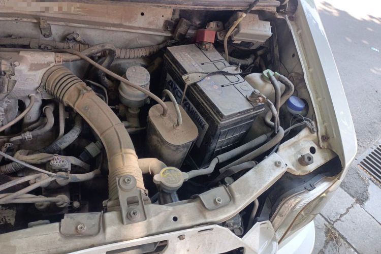Used Suzuki Wagon R 2013 Venture Edition 1.0L Manual Economy Model Engine Bay Left