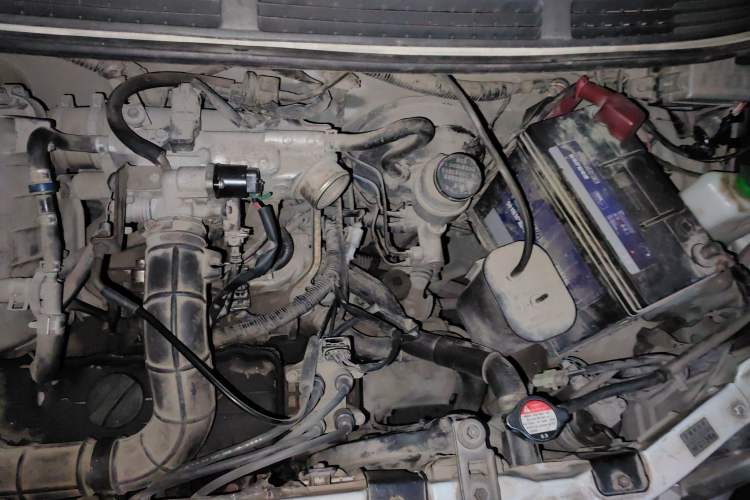 Used Suzuki Wagon R 2013 Venture Edition 1.0L Manual - Practical Model 3 Engine Bay Left
