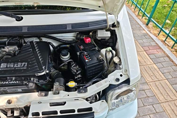 Used Suzuki Wagon R 2013 All-Around Edition 1.4L Manual Practical Model Engine Bay Left