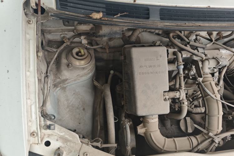 Used Suzuki Wagon R 2013 Venture Edition 1.0L Manual - Practical Model 3 Engine Bay Right