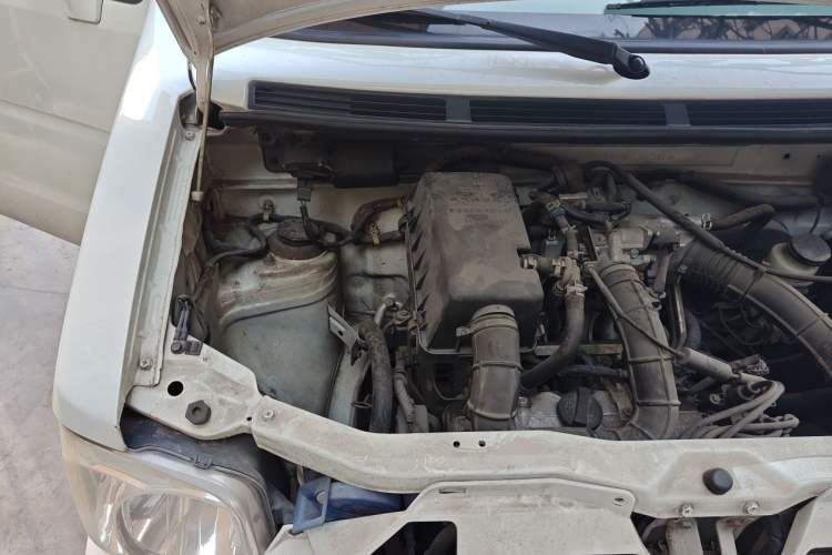 Used Suzuki Wagon R 2013 Venture Edition 1.0L Manual Economy Model Engine Bay Right