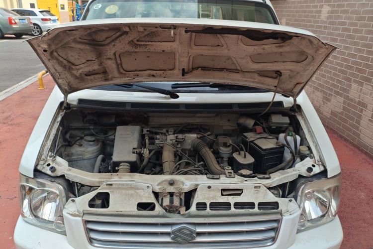 Used Suzuki Wagon R 2013 Venture Edition 1.0L Manual Economy Model Engine Bay