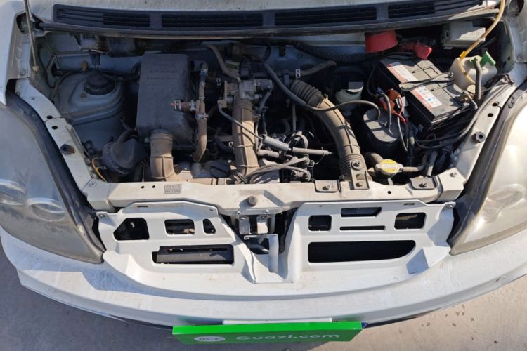 Used Suzuki Wagon R 2013 Venture Edition 1.0L Manual Economy Model Engine Bay