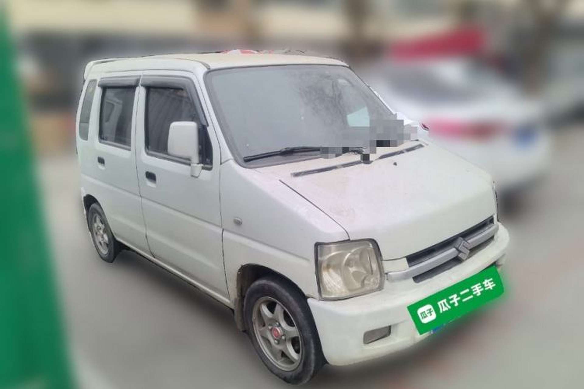 Used Suzuki Wagon R 2013 Venture Edition 1.0L Manual Economy Model Front Right 45 Deg