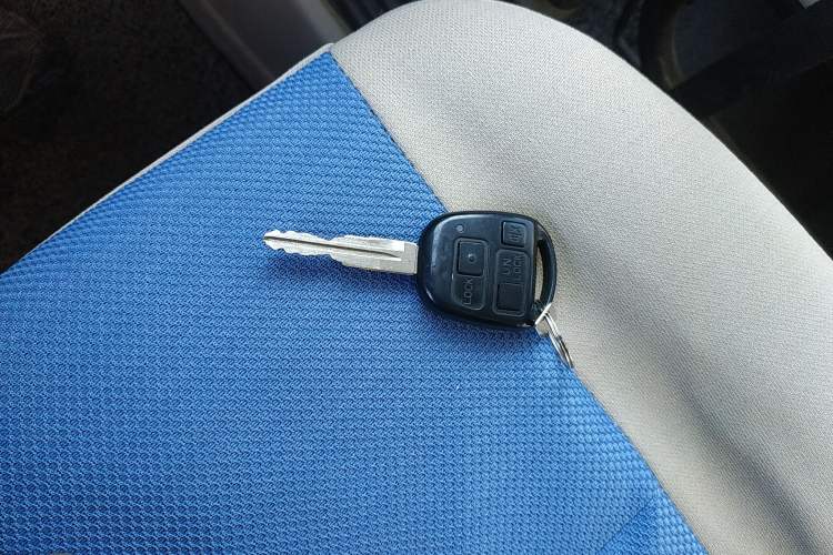 Used Suzuki Wagon R 2013 Venture Edition 1.0L Manual Economy Model Interior 1