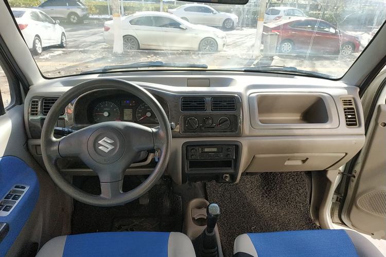 Used Suzuki Wagon R 2013 Venture Edition 1.0L Manual Economy Model Interior 2