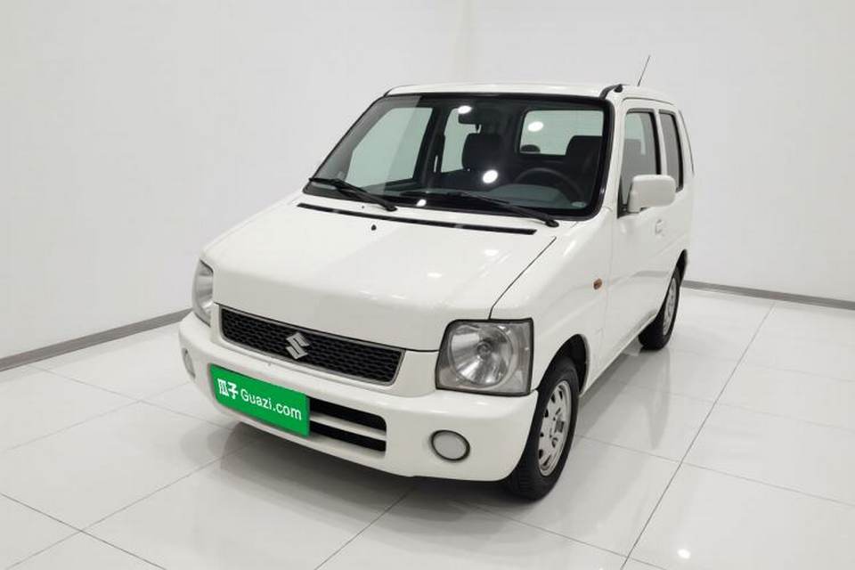 Suzuki Wagon R 2013