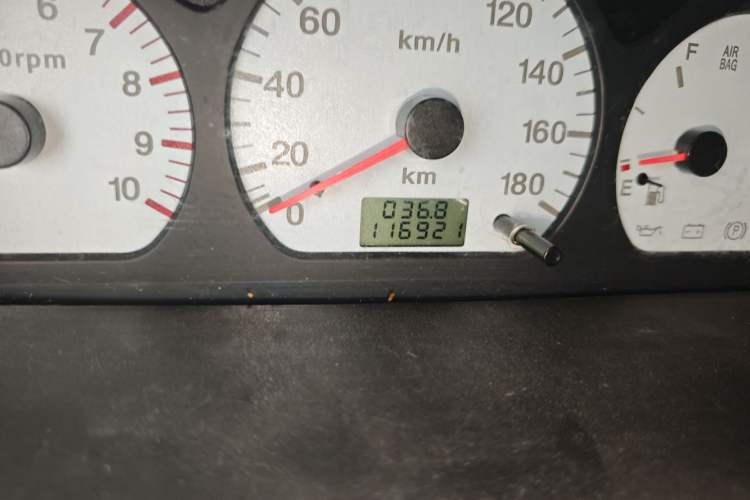 Used Suzuki Wagon R 2013 Venture Edition 1.0L Manual - Practical Model 3 Odometer Close Up