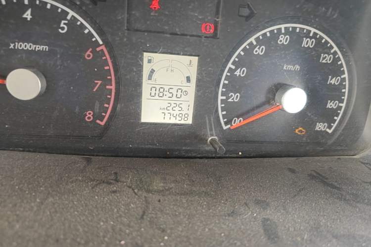 Used Suzuki Wagon R 2013 All-Around Edition 1.4L Manual Practical Model Odometer Close Up