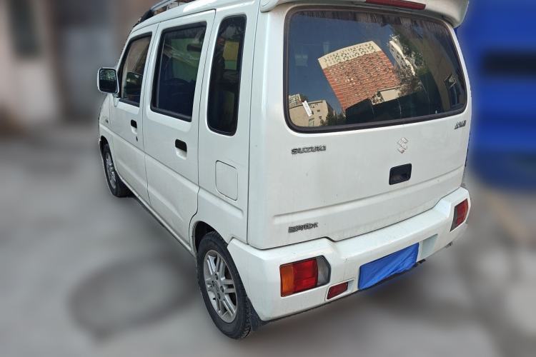 Used Suzuki Wagon R 2013 Venture Edition 1.0L Manual Economy Model Rear Left 45 Deg