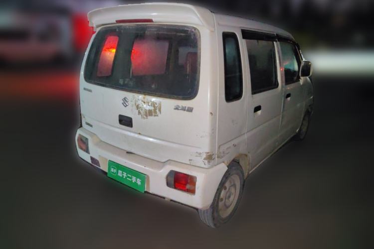 Used Suzuki Wagon R 2013 Venture Edition 1.0L Manual - Practical Model 3 Rear Right 45 Deg