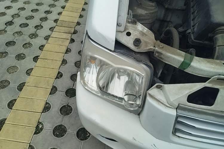 Used Suzuki Wagon R 2013 Entrepreneur Edition 1.0L Manual Comfort Version Right Front Headlight