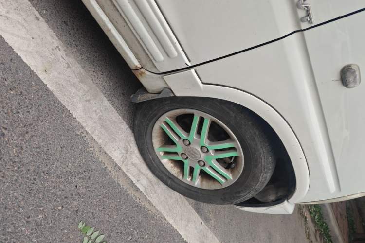 Used Suzuki Wagon R 2013 All-New Upgraded Version 1.4L Manual Standard Model 1 Right Front Wheel Hub