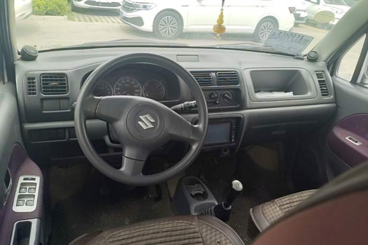 Used Suzuki Wagon R 2013 Entrepreneur Edition 1.0L Manual Comfort Version Steering Wheel