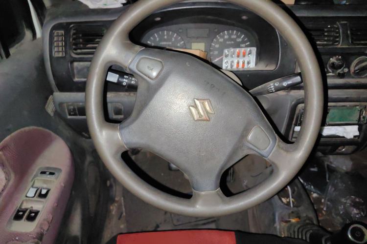 Used Suzuki Wagon R 2013 Venture Edition 1.0L Manual - Practical Model 3 Steering Wheel