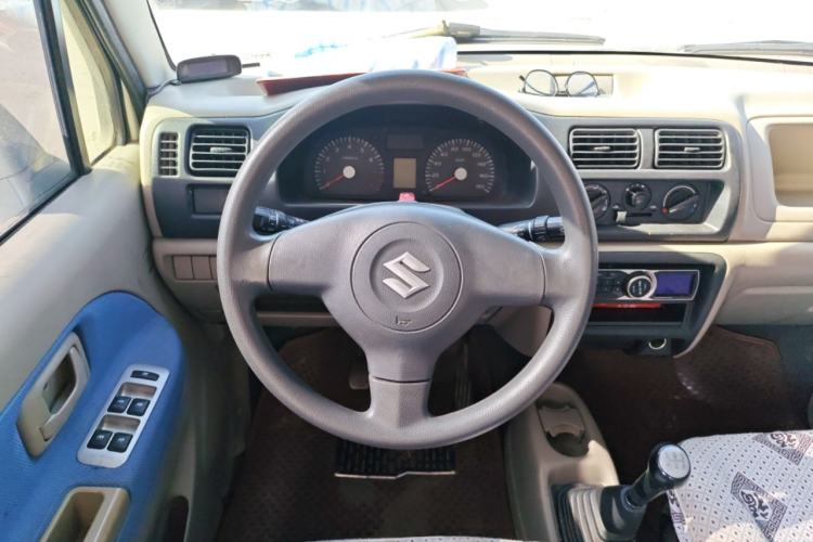 Used Suzuki Wagon R 2013 Venture Edition 1.0L Manual Economy Model Steering Wheel