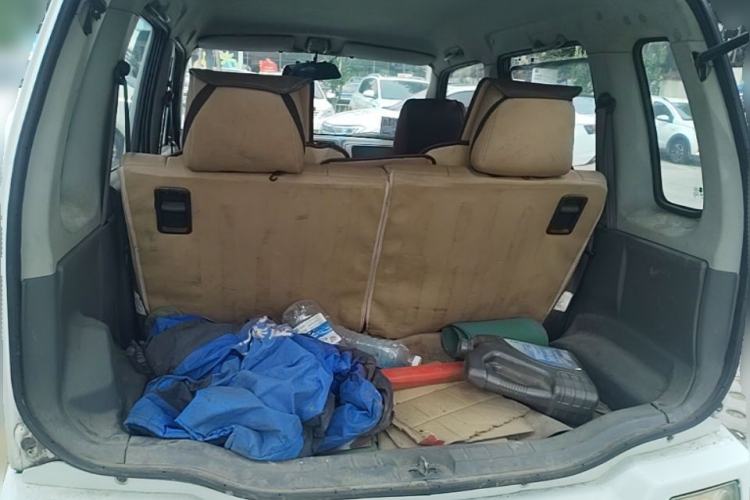 Used Suzuki Wagon R 2013 Entrepreneur Edition 1.0L Manual Comfort Version Trunk