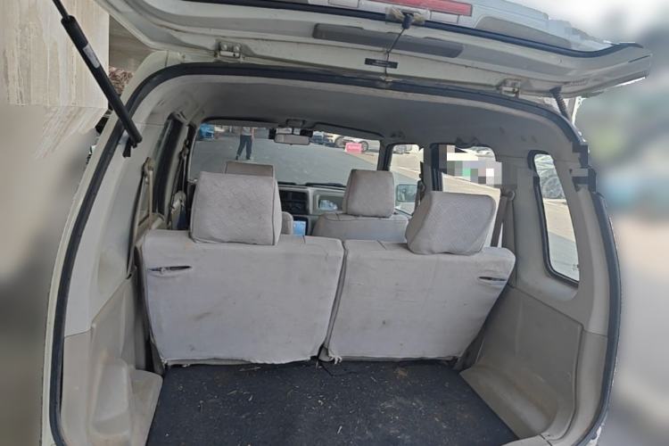 Used Suzuki Wagon R 2013 All-Around Edition 1.4L Manual Practical Model Trunk