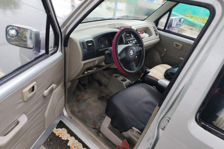 Used Suzuki Wagon R 2015 1.0L Manual Economy Model Driver Seat