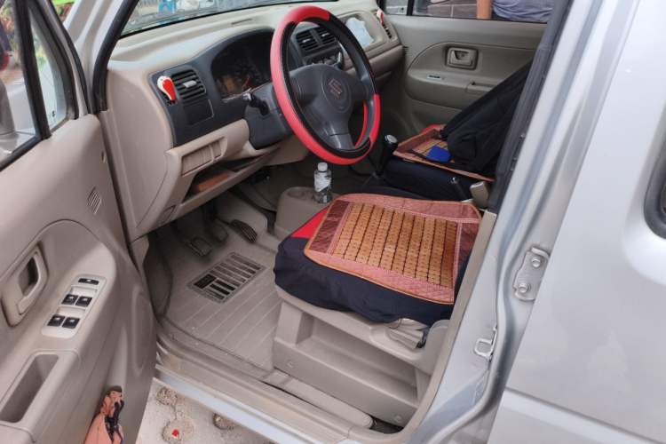 Used Suzuki Wagon R 2015 1.0L Manual Comfort Model Driver Seat
