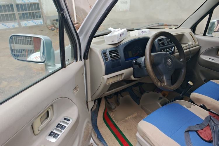 Used Suzuki Wagon R 2015 1.0L Manual Comfort Model Driver Seat