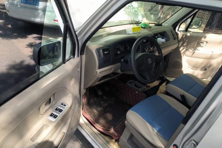 Used Suzuki Wagon R 2015 1.0L Manual Comfort Model Driver Seat