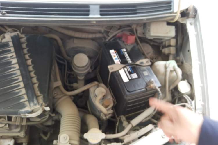 Used Suzuki Wagon R 2015 1.4L Manual All-Around Model Engine Bay Left