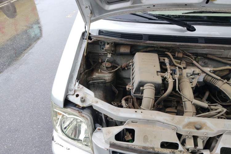 Used Suzuki Wagon R 2015 1.0L Manual Economy Model Engine Bay Right