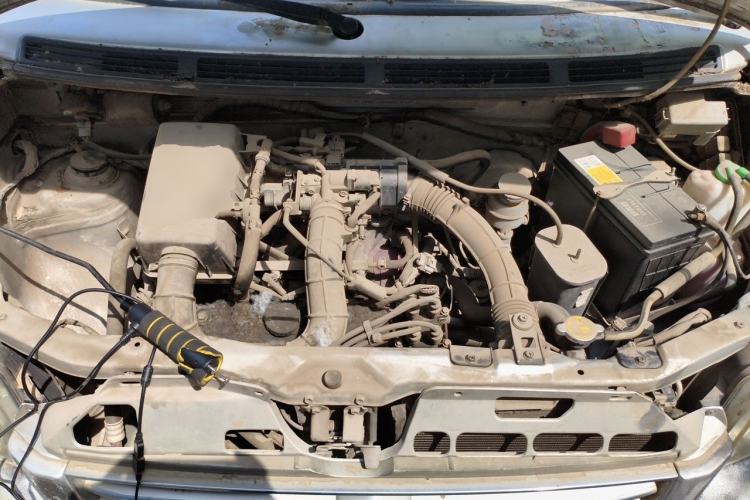 Used Suzuki Wagon R 2015 1.0L Manual Comfort Model Engine Bay