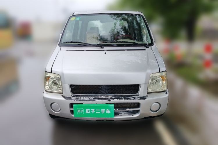 Used Suzuki Wagon R 2015 1.0L Manual Economy Model Front