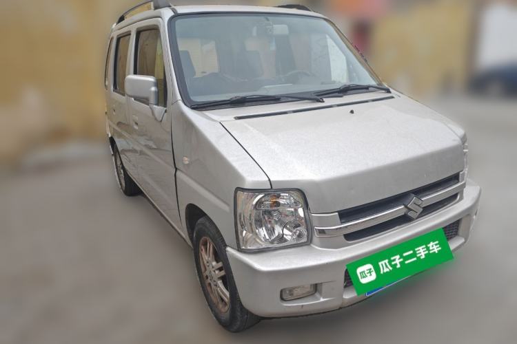 Used Suzuki Wagon R 2015 1.4L Manual All-Around Model Front Right 45 Deg