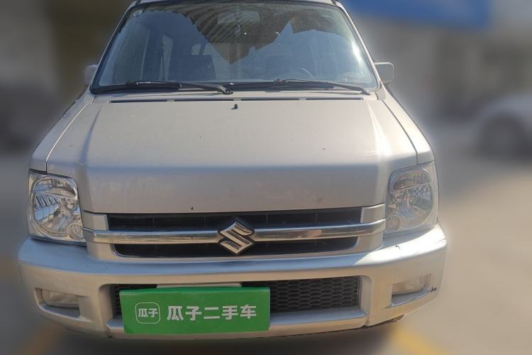 Used Suzuki Wagon R 2015 1.4L Manual All-Around Upgrade Version Front
