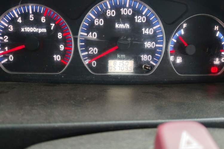 Used Suzuki Wagon R 2015 1.0L Manual Economy Model Odometer Close Up