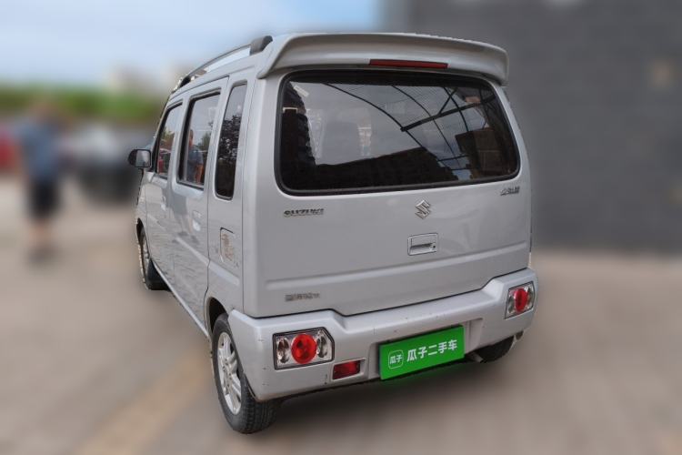 Used Suzuki Wagon R 2015 1.0L Manual Comfort Model Rear Left 45 Deg